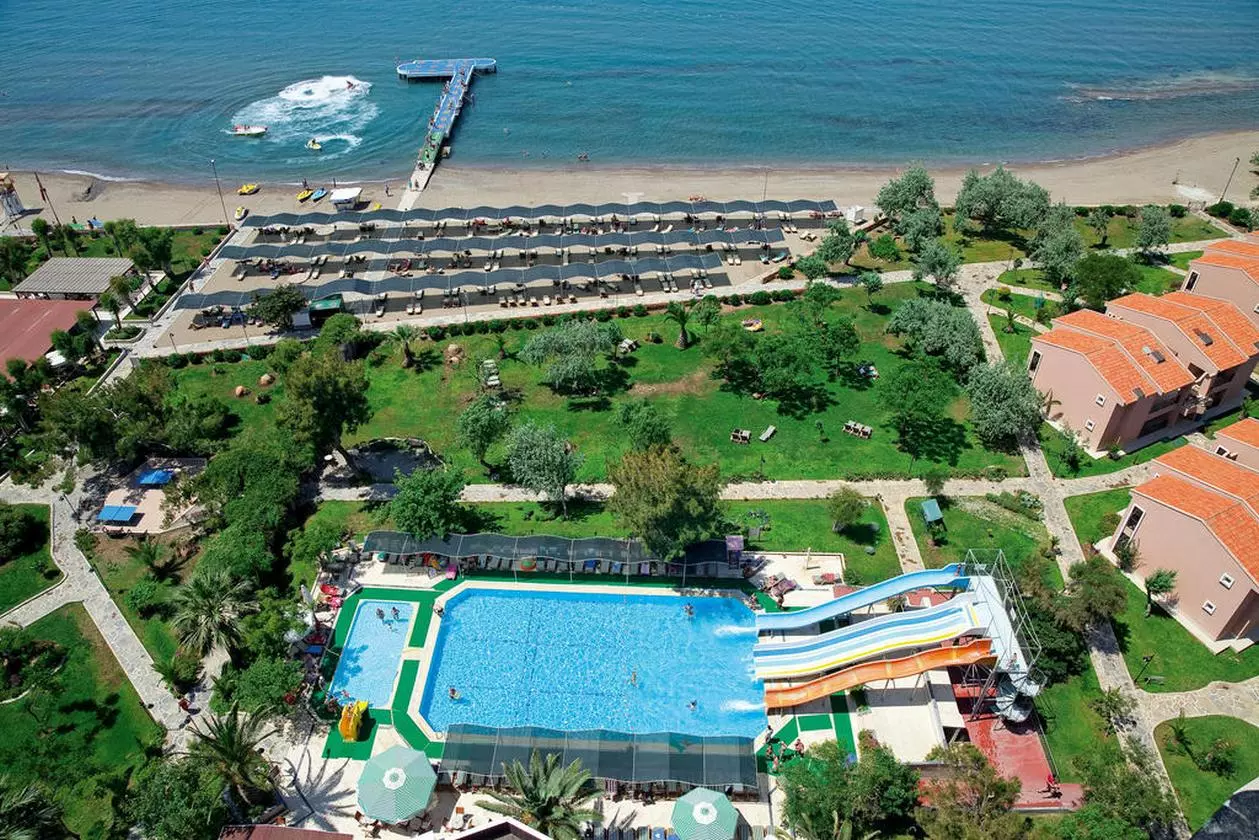 CLUB YALI_SHABAVIZ (23).jpg
